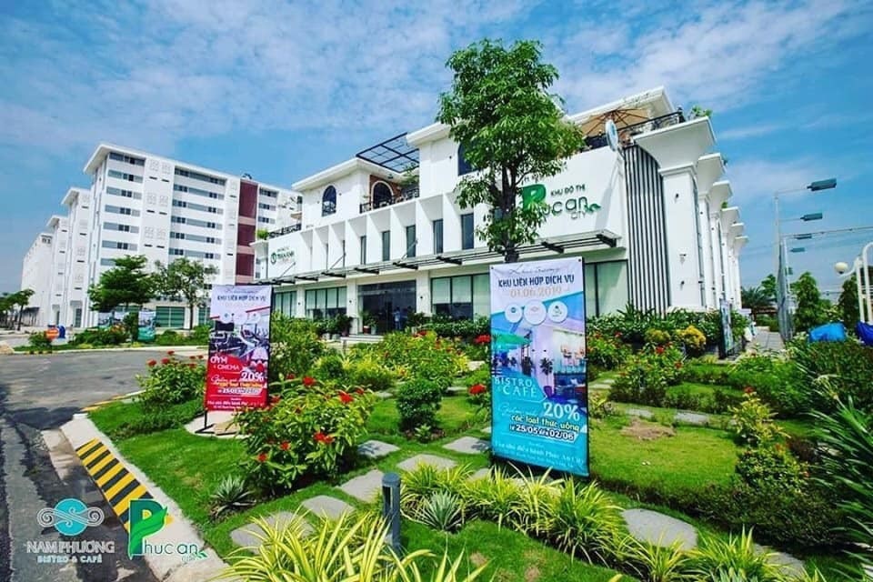 Nhà căn góc Phúc An City DT 9x17. Xây 1 trệt 2 lầu. Giá 4,2 tỷ. Sổ hồng riêng.