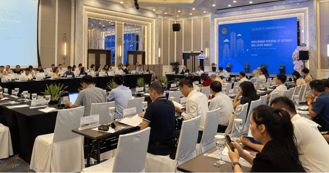 Ngành bất động sản có thể phục hồi từ giữa năm 2024